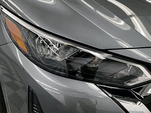 New 2025 Nissan Sentra SV image 14