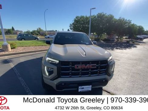 Used 2023 GMC Canyon AT4 w/ AT4 Premium Package AWD/4WD image 3
