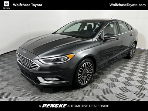 Used 2017 Ford Fusion Titanium FWD image 1