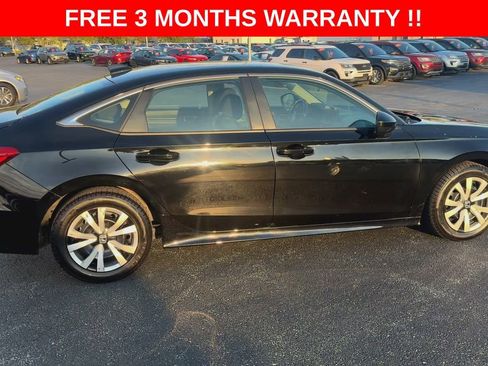Used 2022 Honda Civic LX image 2