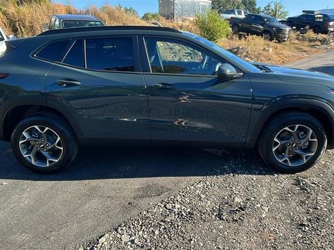 New 2026 Chevrolet Trax LT w/ Driver Confidence Package image 4