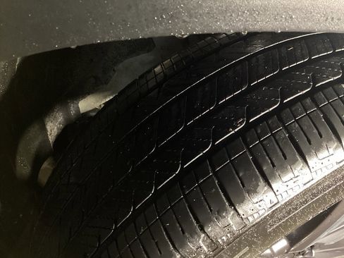 Used 2023 Honda Pilot Elite image 11