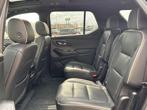 Used 2022 Chevrolet Traverse Premier w/ LPO, Floor Liner Package image 14