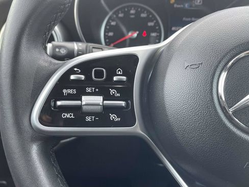 Used 2022 Mercedes-Benz GLC 300 4MATIC image 29