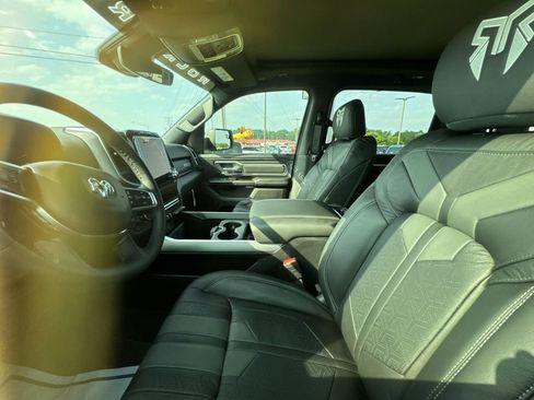 New 2025 RAM 1500 Big Horn AWD/4WD image 11