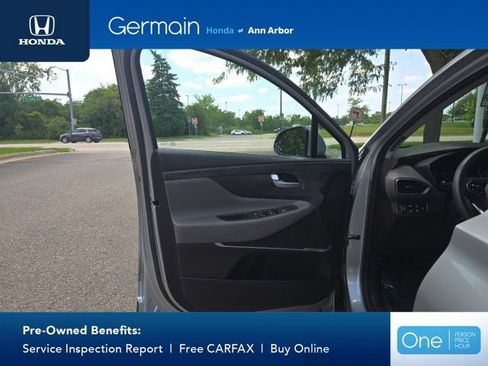 Used 2020 Hyundai Santa Fe SEL w/ Convenience Package AWD/4WD image 16