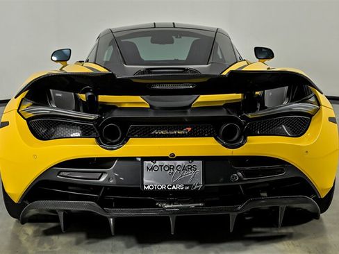 Used 2018 McLaren 720S Performance RWD image 14