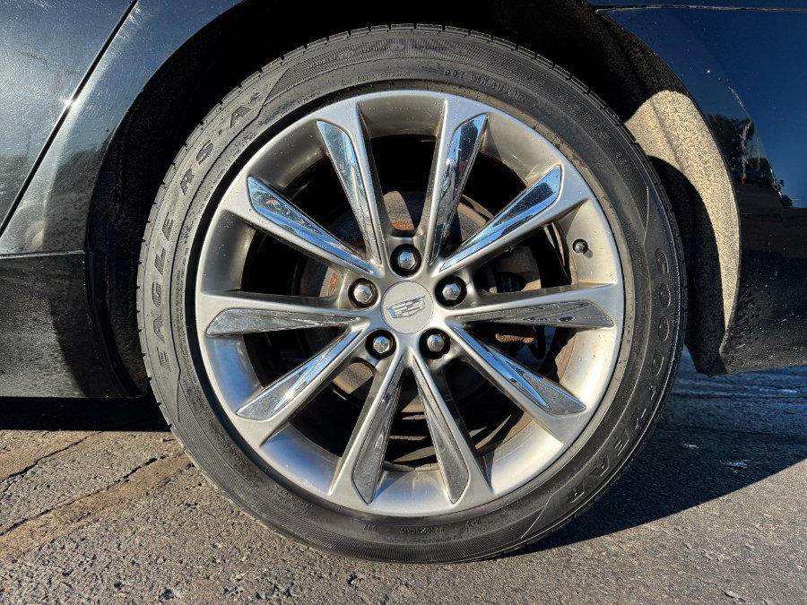 Used 2018 Cadillac XTS FWD image 13