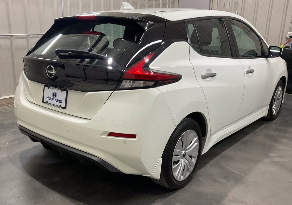 Used 2025 Nissan Leaf S FWD image 22