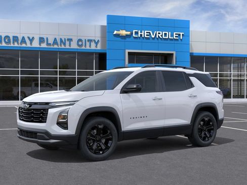 New 2027 Chevrolet Equinox LT w/ Convenience Package II FWD image 2