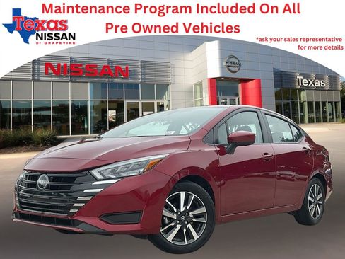Used 2025 Nissan Versa SV FWD image 1