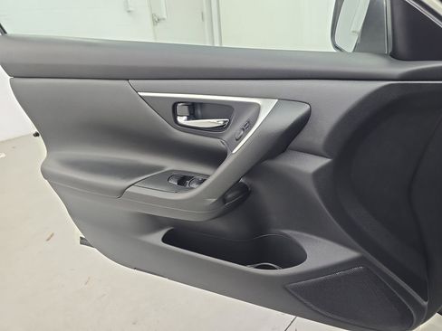Used 2017 Nissan Altima 2.5 S w/ Power Driver Seat Package image 24