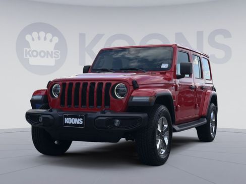 Used 2021 Jeep Wrangler Unlimited Sahara AWD/4WD image 1