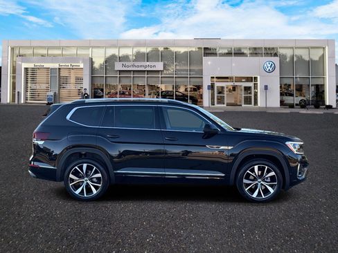 New 2026 Volkswagen Atlas SEL Premium R-Line image 2