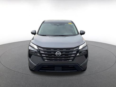 Used 2026 Nissan Rogue SV AWD/4WD image 3
