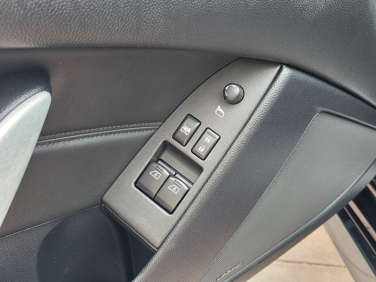 Used 2009 INFINITI G37 Sport w/ Premium Pkg RWD image 25