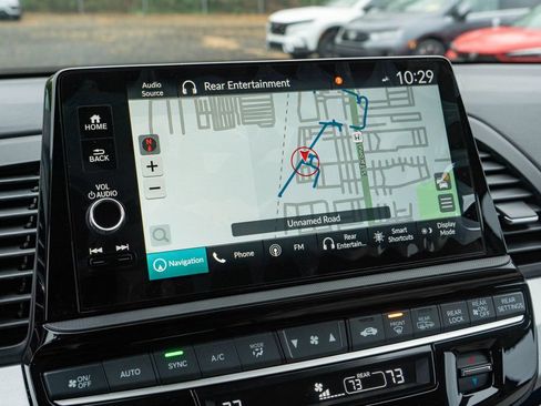 New 2026 Honda Odyssey Touring image 32