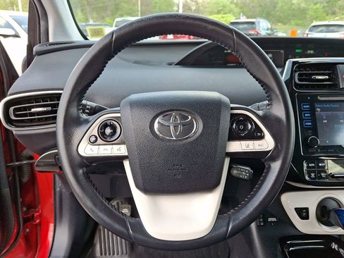 Used 2018 Toyota Prius Prime Plus FWD image 20