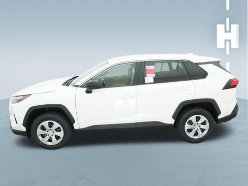 Used 2025 Toyota RAV4 LE FWD image 3