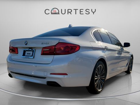Used 2020 BMW 540i image 4
