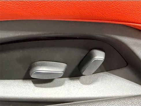 Used 2024 Chevrolet Corvette Stingray Coupe w/ 1LT image 22