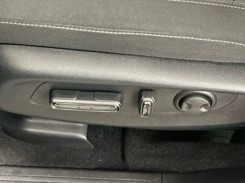 Certified 2026 Honda CR-V EX image 15