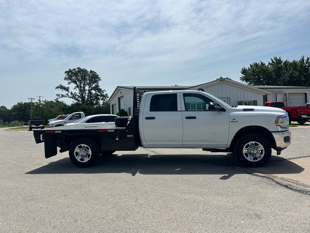Used 2021 RAM 3500 Tradesman w/ Chrome Appearance Group RWD image 4