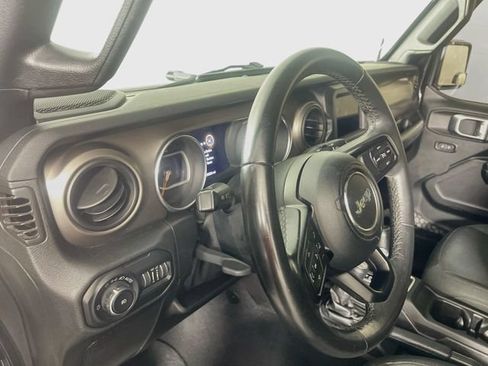 Used 2018 Jeep Wrangler Unlimited Sport S AWD/4WD image 10