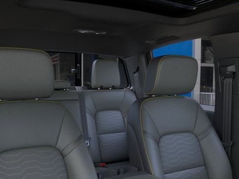 New 2026 Chevrolet Colorado ZR2 AWD/4WD image 24