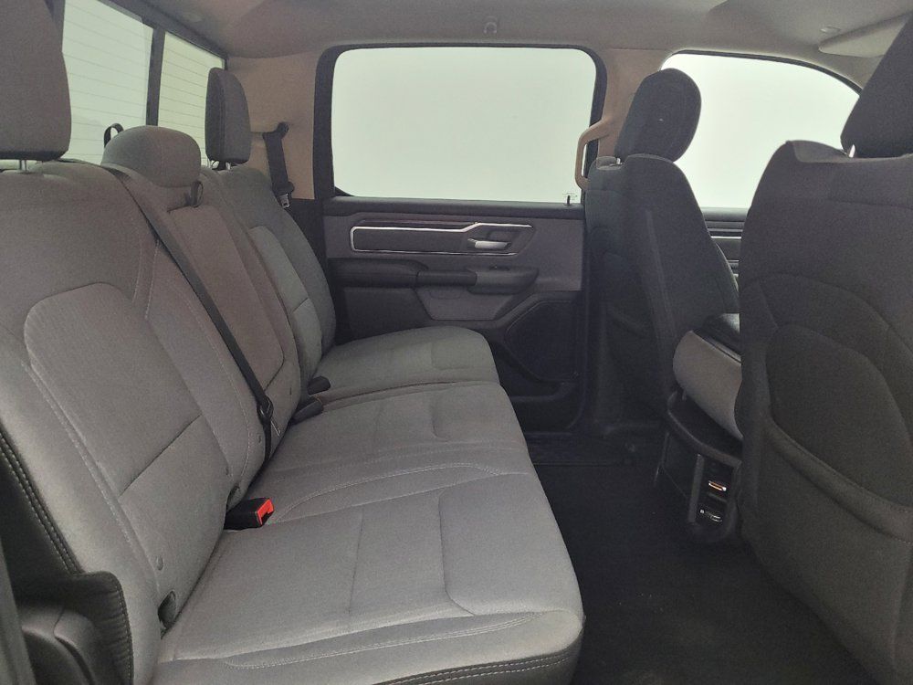 Used 2019 RAM 1500 Big Horn AWD/4WD image 19