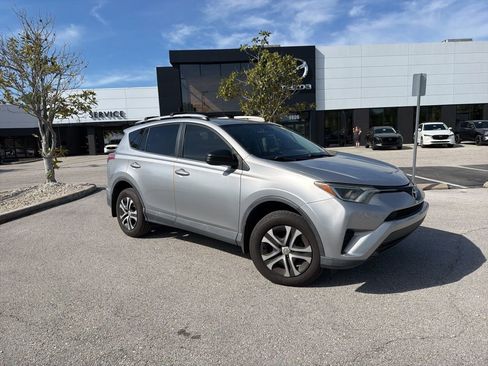 Used 2016 Toyota RAV4 LE image 3