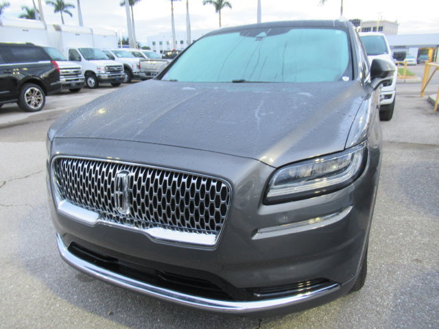 Used 2021 Lincoln Nautilus Reserve FWD image 2