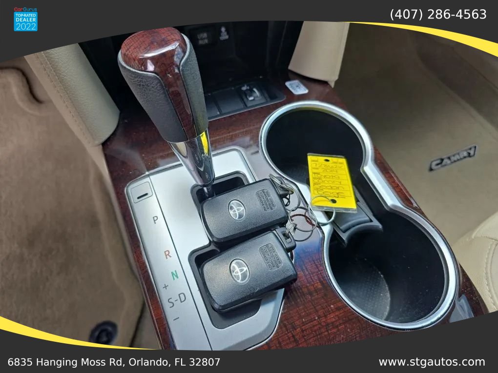 Used 2014 Toyota Camry XLE w/ Leather Package FWD image 15