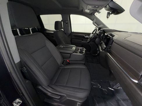 Used 2022 Chevrolet Silverado 1500 RST AWD/4WD image 27