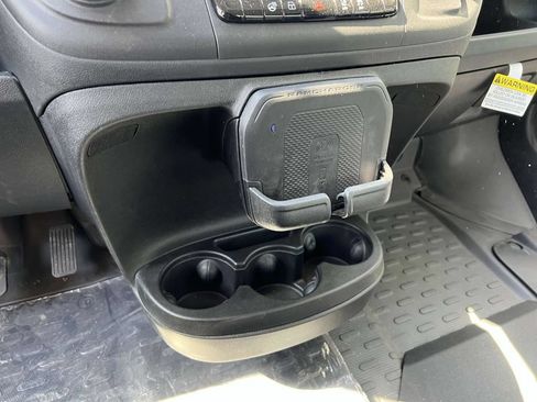 Used 2024 RAM ProMaster 3500 w/ Delivery Van Package FWD image 20