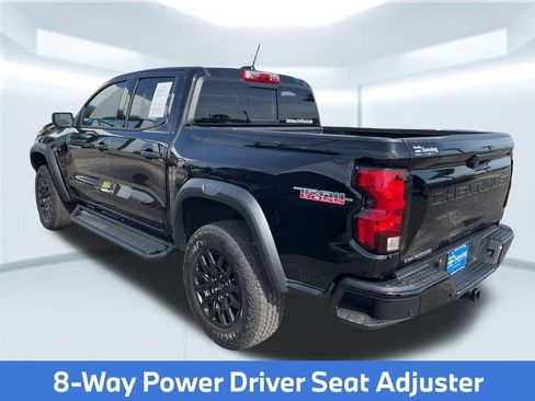 Used 2026 Chevrolet Colorado Trail Boss image 9