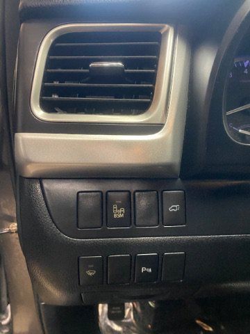 Used 2014 Toyota Highlander Limited AWD/4WD image 20