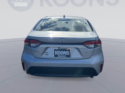 Used 2023 Toyota Corolla LE image 5