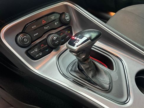 Used 2020 Dodge Challenger R/T RWD image 20