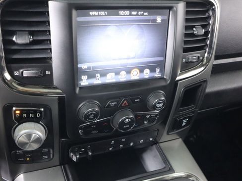 Used 2017 RAM 1500 Sport w/ Black Ram 1500 Sport Group image 15