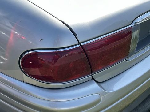 Used 2004 Buick Le Sabre Limited w/ Gran Touring Package FWD image 7