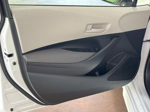 New 2026 Toyota Corolla LE AWD/4WD image 18
