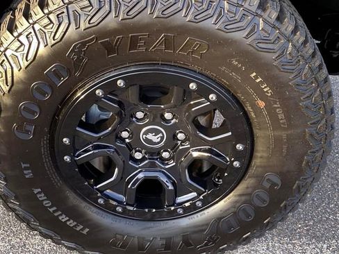 Used 2024 Ford Bronco Wildtrak AWD/4WD image 29