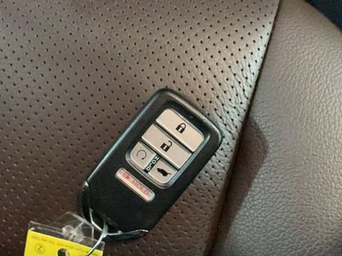 Used 2024 Honda Passport EX-L image 29