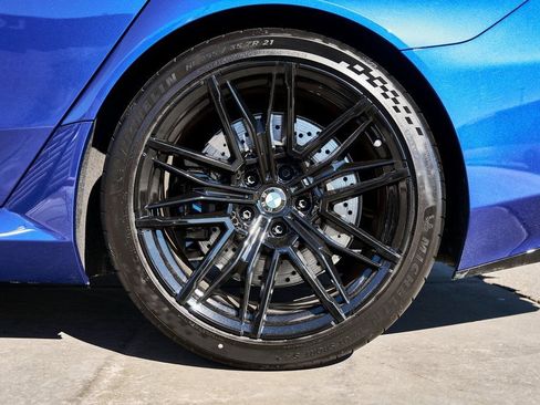 Used 2026 BMW M5 w/ Executive Package image 22