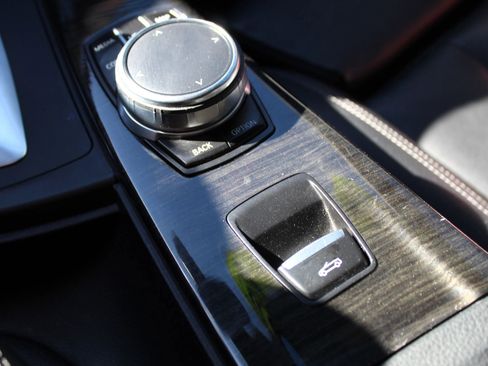 Used 2018 BMW 430i Convertible image 24