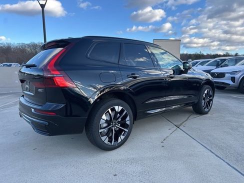 New 2026 Volvo XC60 B5 Plus w/ Protection Package Premier image 7