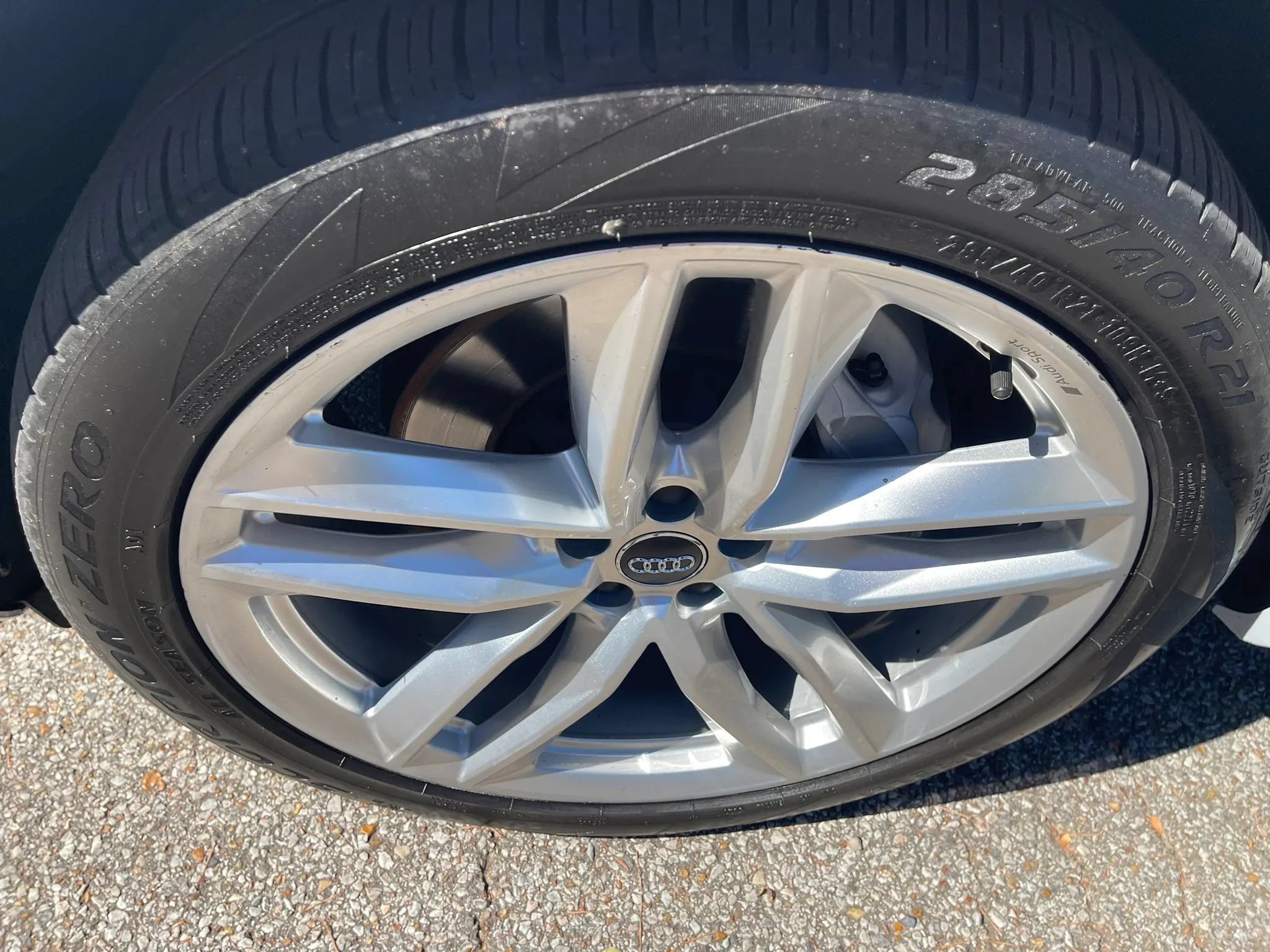 Used 2018 Audi Q7 3.0T Prestige w/ Prestige Package AWD/4WD image 9