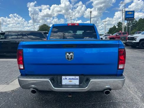 Used 2022 RAM 1500 Tradesman w/ Tradesman SXT Package RWD image 3