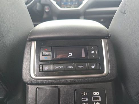 Used 2023 Subaru Ascent Limited image 15
